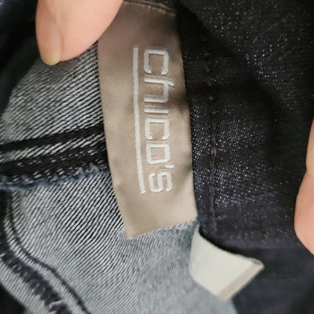 Chico's pull on skinny jeans size 1 per tags size 8
